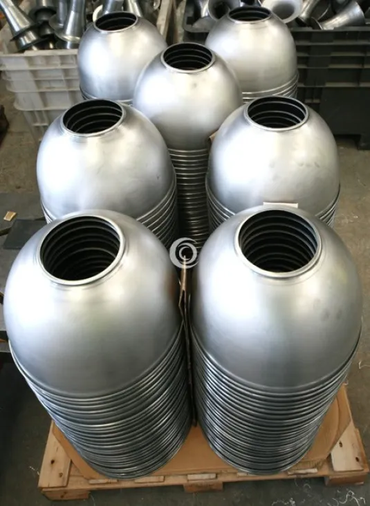 Deckenlampen aus Aluminium
